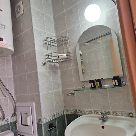 Апартаменты Elit1 Forrent *