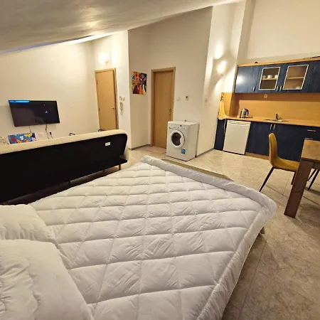 Elit1 Forrent Апартаменты