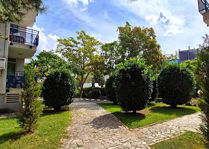 Апартамент Elit1 Forrent Слънчев бряг