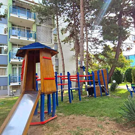 Elit1 Forrent * Σάνι Μπιτς